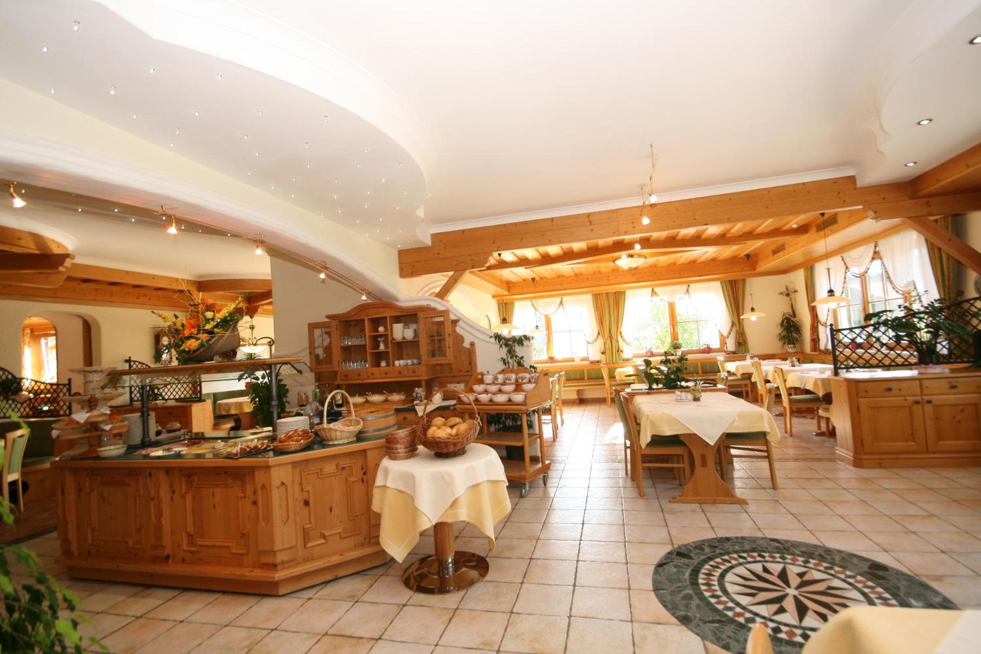 Alpenhotel Neuwirt سخلادميخ المظهر الخارجي الصورة