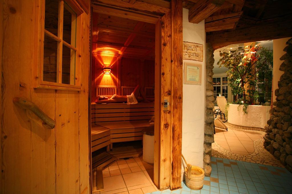 Alpenhotel Neuwirt سخلادميخ المظهر الخارجي الصورة