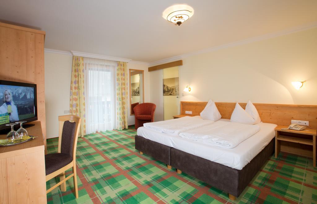 Alpenhotel Neuwirt سخلادميخ المظهر الخارجي الصورة