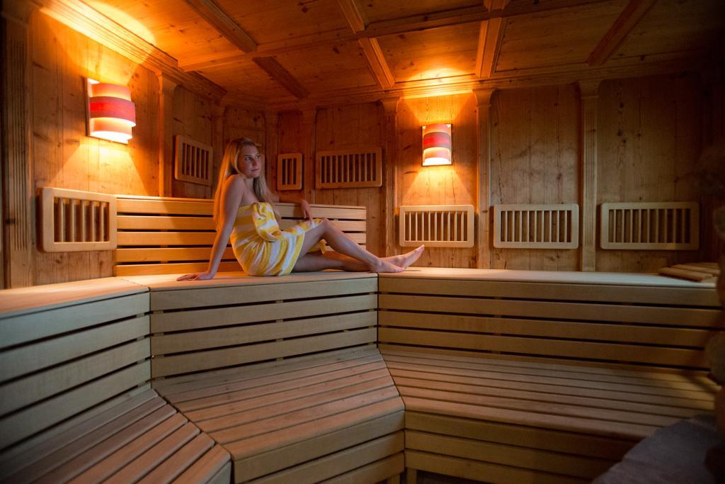 Alpenhotel Neuwirt سخلادميخ المظهر الخارجي الصورة